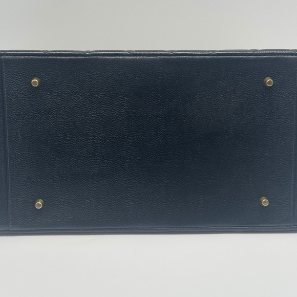 SOLD Chanel Grand Shopping Tote (96-97) - Picture 7 of 13